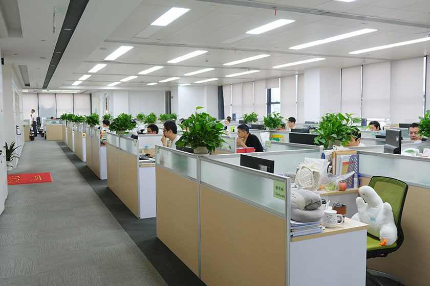 工程研發(fā)團(tuán)隊(duì)